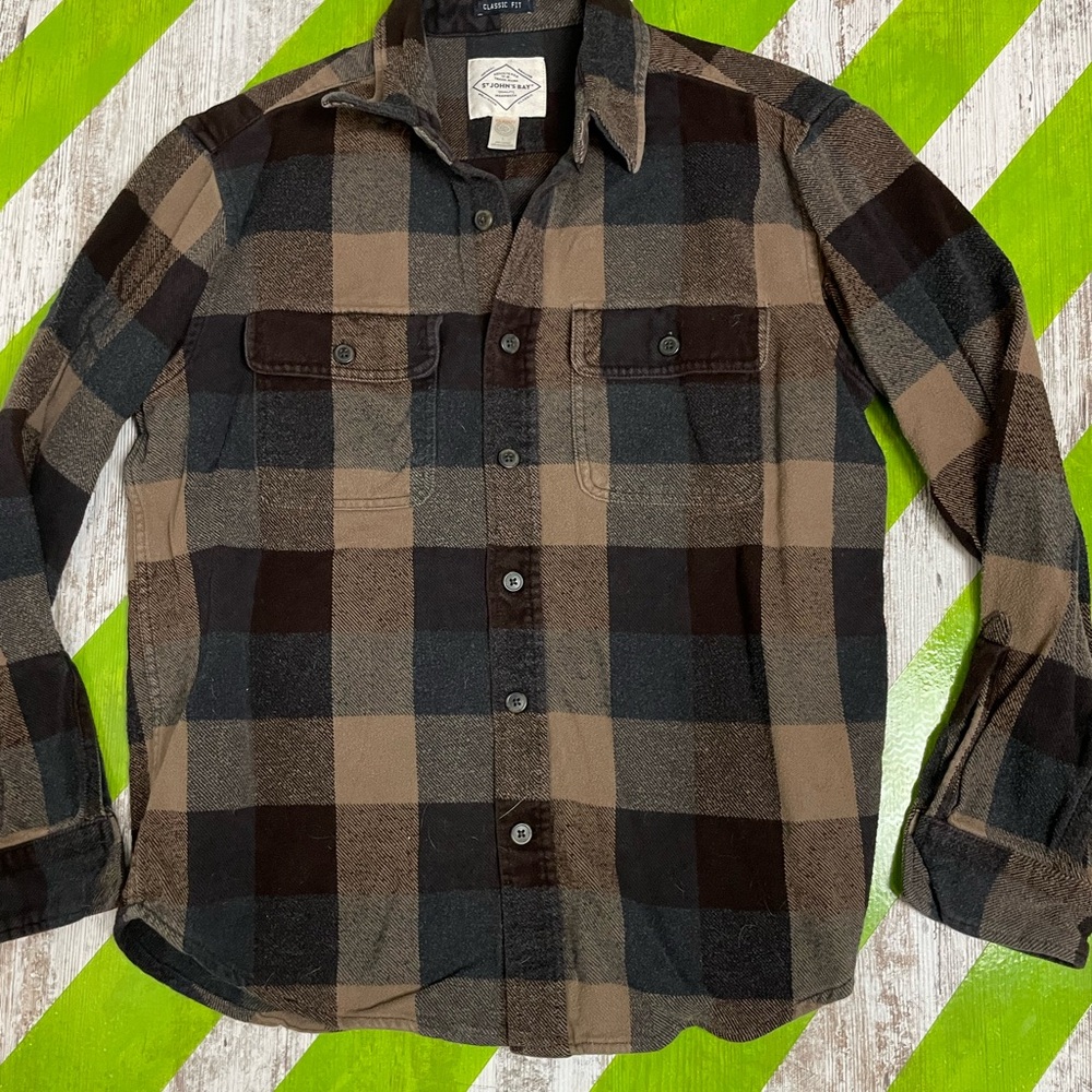 Men's Black and Brown Plaid Shirt